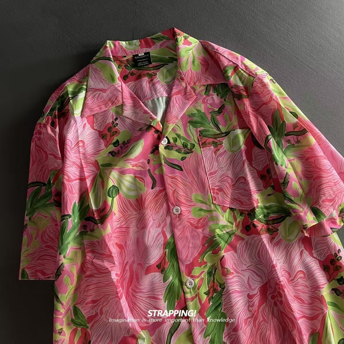Pink Graffiti Floral Cuban Col - Summer Clothing Men 2025 avis et prix