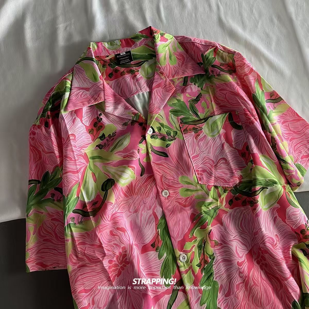 Pink Graffiti Floral Cuban Col - Summer Clothing Men 2025 avis et prix