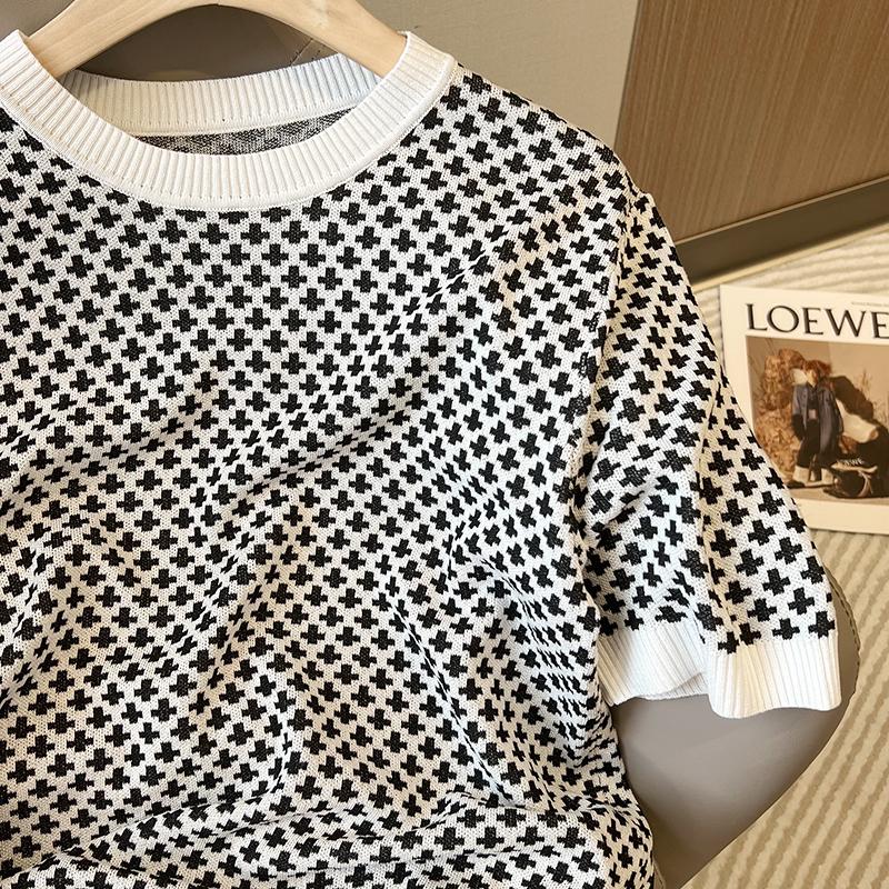 Stylish Plaid Knitted Sweater  - Summer Clothing Yarn avis et prix